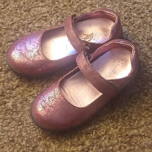 Cole Haan Air Sheila Comfy Mary Jane Girls Toddlers Shoes Size 8 Fuchsia Pink